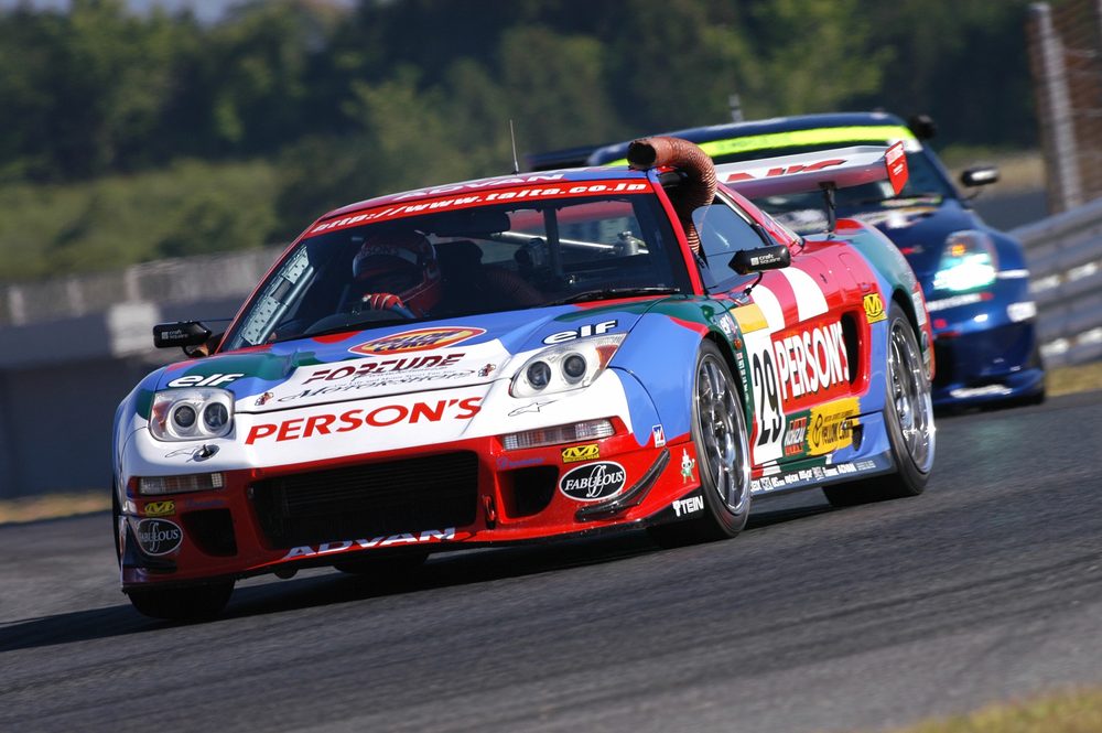 スーパー耐久を走る NSX