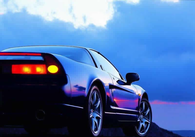NSX の後ろ姿